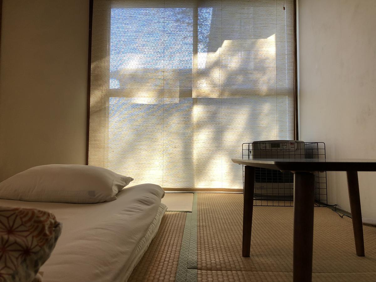 Hostel Fuji Matsuyama Base Fujiyoshida Exteriör bild